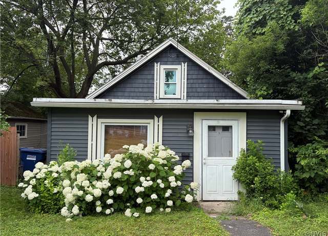 Property at 228 Nichols Ave, Syracuse, NY 13206, 2 beds, 1.5 baths