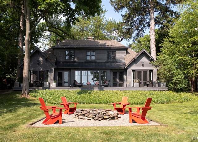 Property at 3133 E Lake Rd, Skaneateles, NY 13152, 3 beds, 2.5 baths