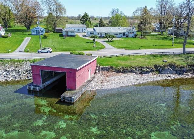 Property at 32396 Rt-12e, Cape Vincent, NY 13618, 7 beds, 4 baths