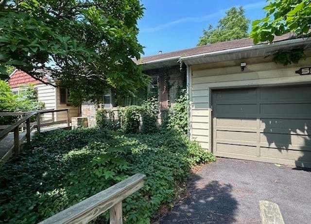 Property at 5605 Miller Cir, Cicero, NY 13029, 3 beds, 2 baths