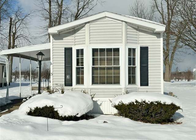 Property at 3 Apple Grv, New Hartford, NY 13413, 2 beds, 1.5 baths