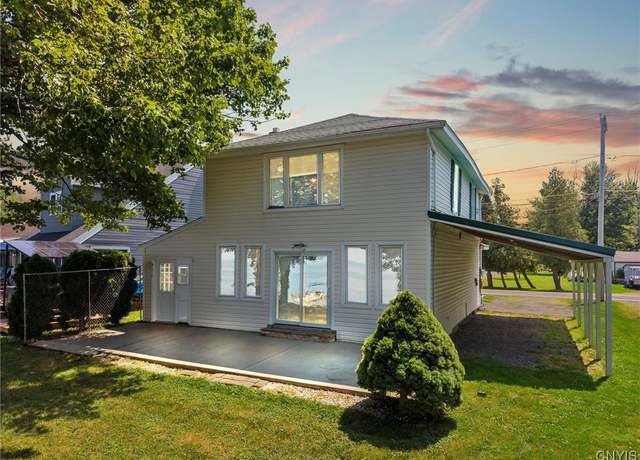 Property at 7353 Lakeshore Rd, Cicero, NY 13039, 3 beds, 1.5 baths