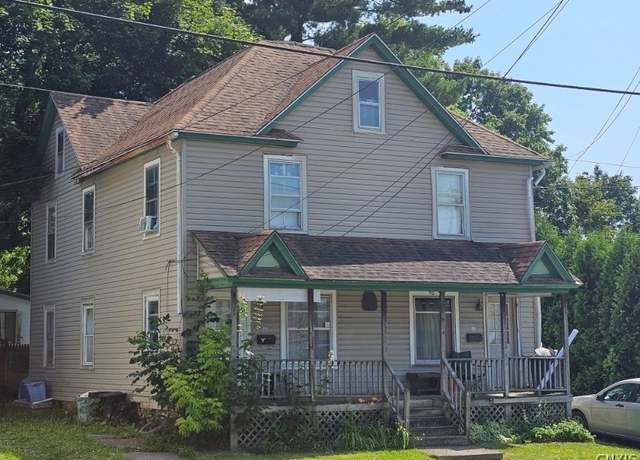Property at 42-44 Bradford St, Auburn, NY 13021, 6 beds, 2 baths