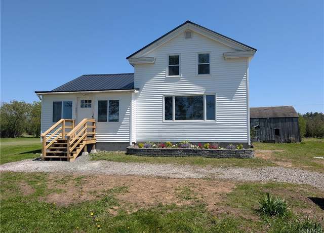 Property at 30622 Vanalstyne Rd, Clayton, NY 13622, 3 beds, 1 bath