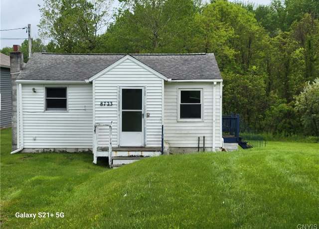 Property at 8723 E Mud Lake Rd, Lysander, NY 13027, 3 beds, 1 bath