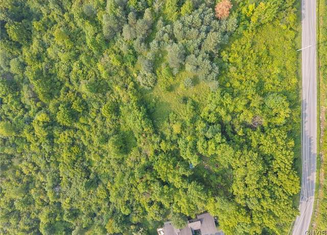 Property at 4081 Taylor Rd, Pompey, NY 13138