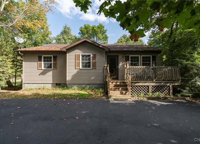 Property at 206 Wealtha Ave, Watertown-city, NY 13601, 3 beds, 2 baths