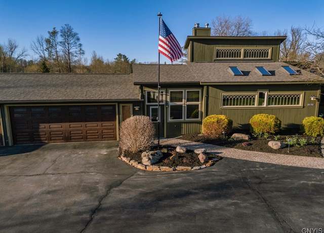 Property at 9470 Pendergast Rd, Lysander, NY 13135, 4 beds, 3.5 baths
