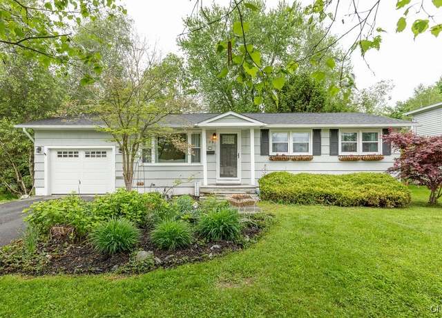 Property at 108 Longwood Dr, Salina, NY 13088, 3 beds, 1.5 baths