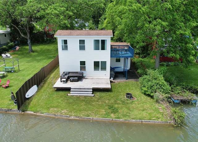 Property at 4202 West Shore Manor Rd, Lafayette, NY 13078, 2 beds, 2 baths