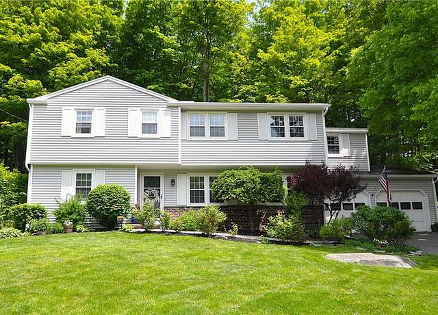 Property at 4648 Glencliffe Rd, Manlius, NY 13104, 4 beds, 2.5 baths