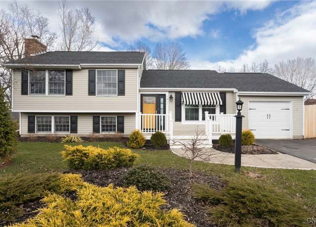 Property at 7812 Anadale Ln, Clay, NY 13090, 3 beds, 2 baths