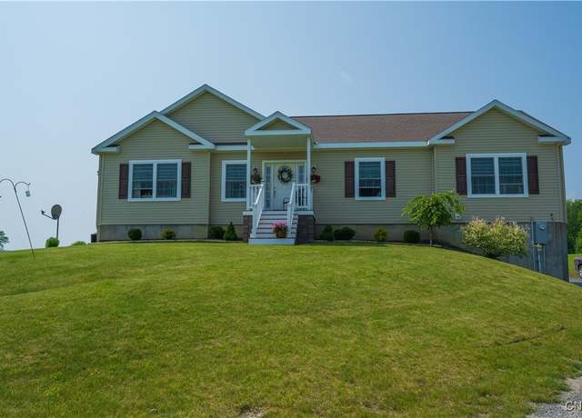 Property at 152 Sunset Ln, Little Falls-town, NY 13365, 3 beds, 2 baths