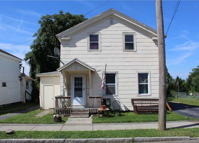 Property at 707 Wolf St, Syracuse, NY 13208, 4 beds, 1 bath