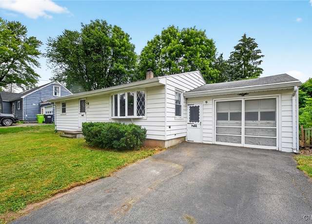 Property at 105 E Dauenhauer St, Manlius, NY 13057, 3 beds, 2 baths