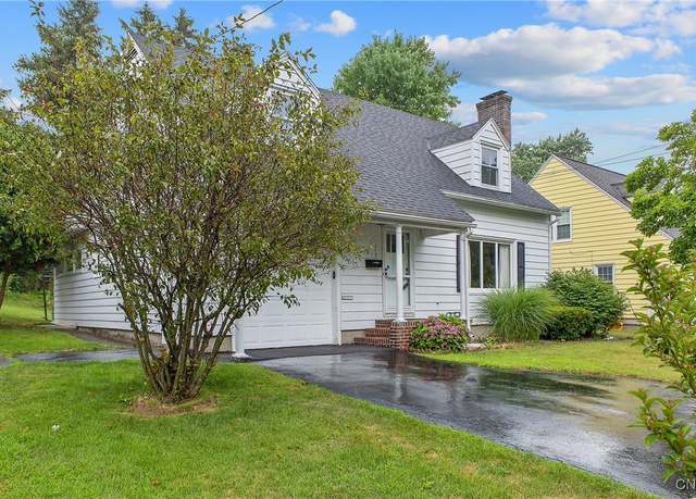 Property at 617 Mertens Ave, Syracuse, NY 13203, 3 beds, 2 baths