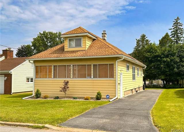 Property at 2132 Sinclair Ave, Whitestown, NY 13502, 4 beds, 1.5 baths