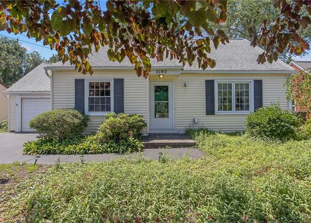 Property at 7197 Willow Rd, Clay, NY 13212, 3 beds, 1.5 baths