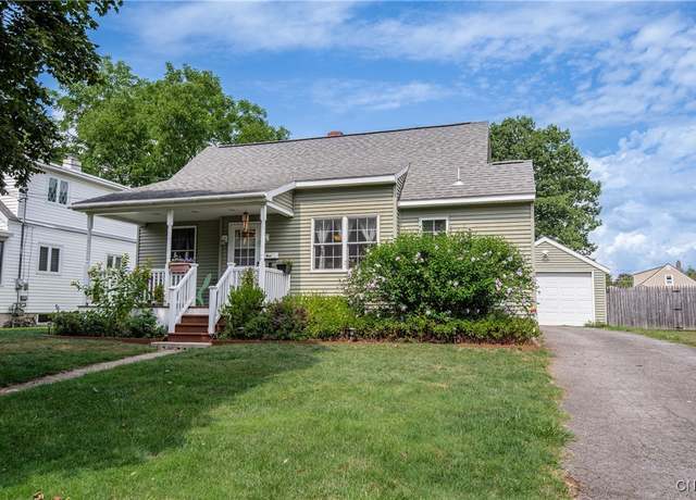 Property at 811 Harding Blvd, Rome, NY 13440, 3 beds, 2 baths