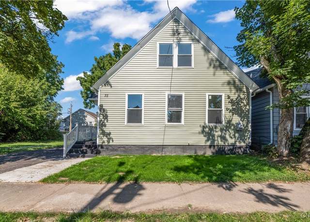 Property at 32 Violetta St, Rochester, NY 14608, 3 beds, 2 baths