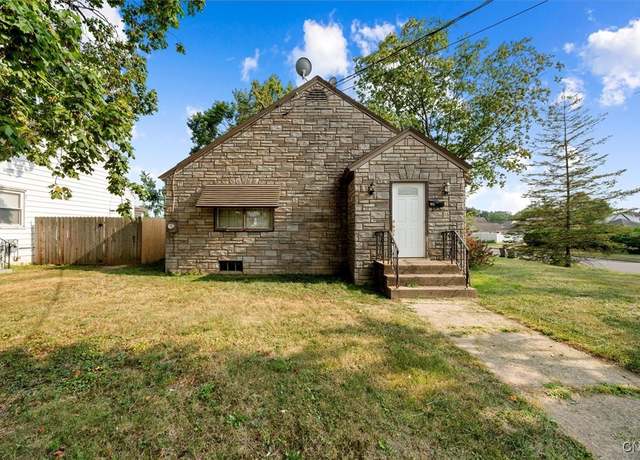 Property at 900 Valentine Ave, Rome, NY 13440, 2 beds, 1 bath