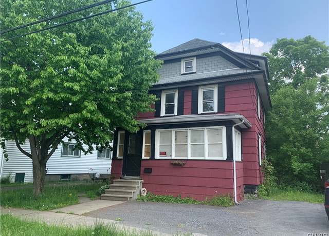 Property at 34 East St, German Flatts, NY 13357, 3 beds, 1 bath
