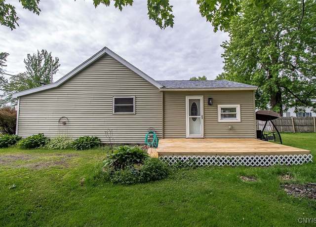 Property at 2310 Main St, Vienna, NY 13157, 2 beds, 1 bath