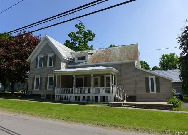 Property at 36 Lisbon St, Oswegatchie, NY 13654, 5 beds, 2.5 baths
