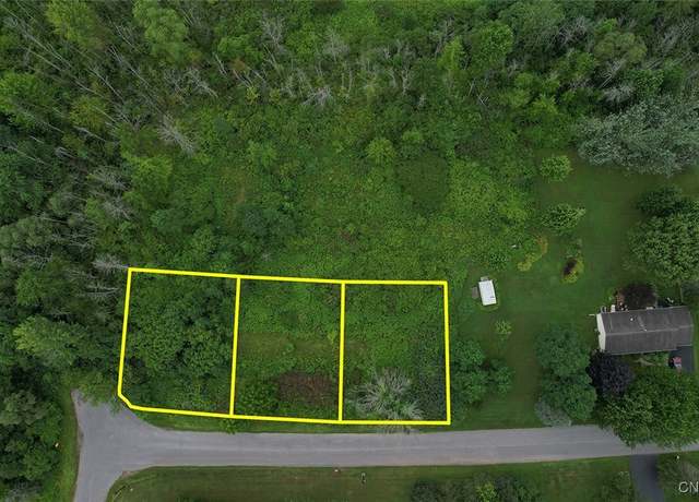 Property at 8087,8091,8095 Creekview Dr, Cicero, NY 13030