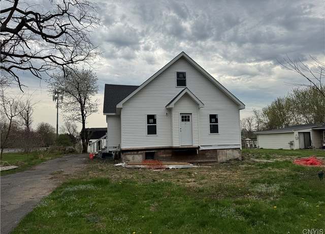 Property at 362 Long Branch Rd, Geddes, NY 13209, 4 beds, 1.5 baths