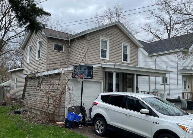 Property at 707 Milton Ave, Syracuse, NY 13204, 3 beds, 1 bath