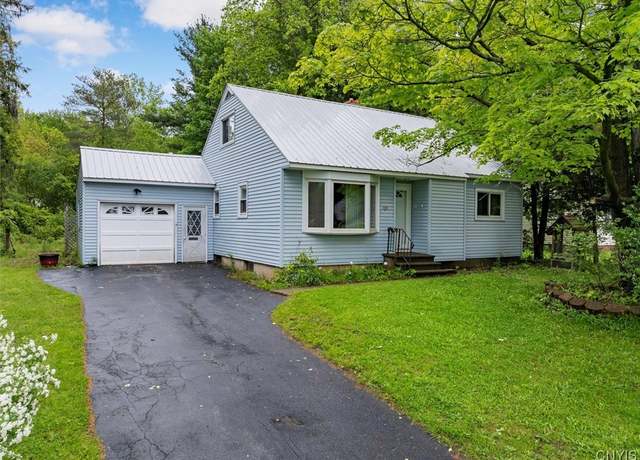 Property at 410 Pinewood Dr, Utica, NY 13502, 4 beds, 1 bath