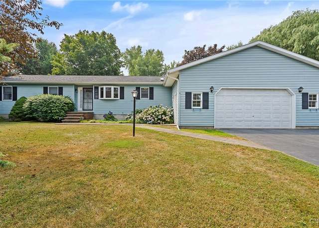 Property at 22 Kennedy Dr, Scriba, NY 13126, 3 beds, 3 baths
