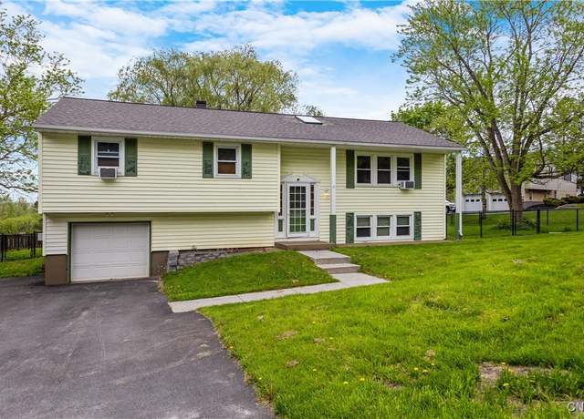 Property at 27 Cascade Dr, New Hartford, NY 13413, 3 beds, 1.5 baths