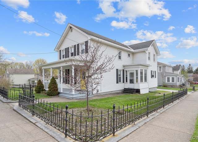 Property at 184 Liberty St, Oswego-city, NY 13126, 5 beds, 1.5 baths