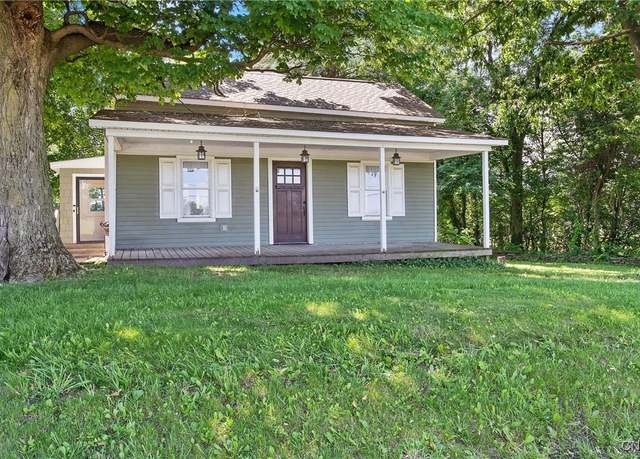 Property at 2000 W Genesee, Camillus, NY 13060, 3 beds, 1.5 baths