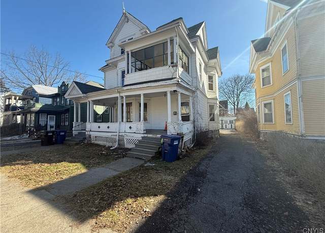 Property at 111 W Borden Ave, Syracuse, NY 13205, 5 beds, 2 baths