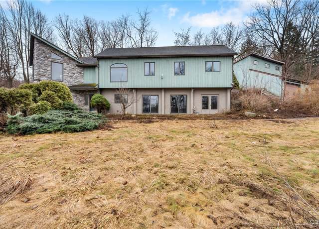 Property at 2594-2598 Hitchings Rd, Otisco, NY 13084, 5 beds, 5 baths