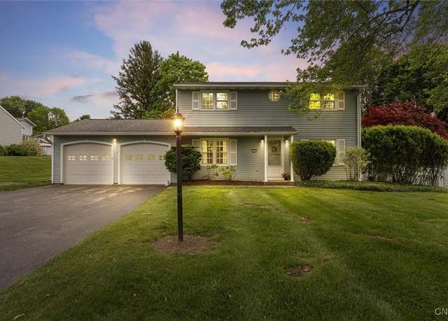 Property at 104 Hillside, Camillus, NY 13031, 4 beds, 1.5 baths