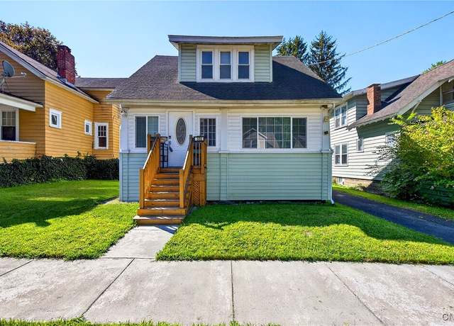 Property at 330 E Florence Ave, Syracuse, NY 13205, 3 beds, 1 bath