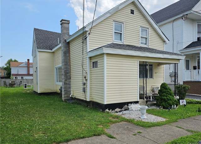 Property at 1567 West St, Utica, NY 13501, 3 beds, 1.5 baths