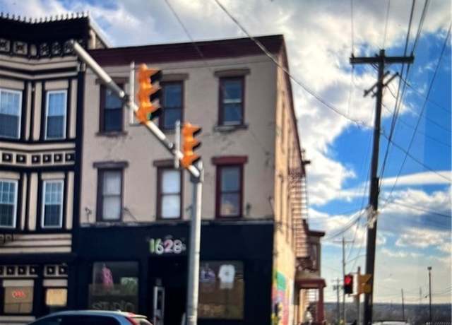 Property at 1639 N Salina St, Syracuse, NY 13208, 4 beds