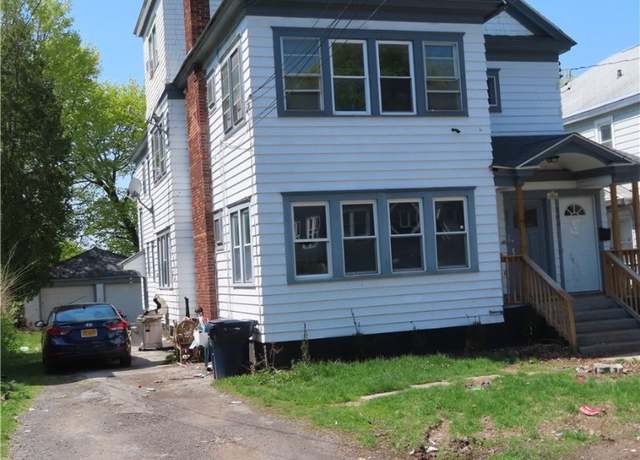 Property at 240 Genesee Park Dr, Syracuse, NY 13224, 9 beds, 3 baths