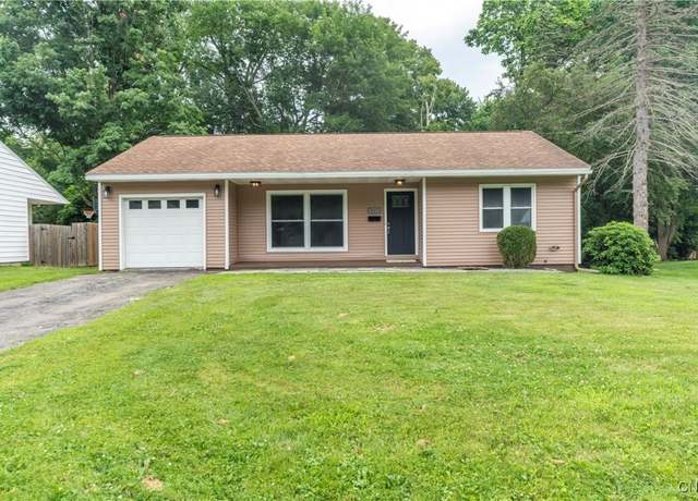 Property at 117 Marshia Ave, Cicero, NY 13212, 3 beds, 1.5 baths