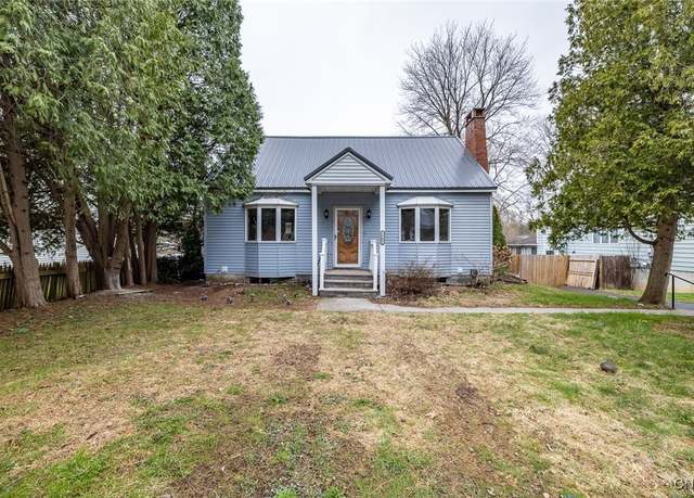 Property at 7565 Totman Rd, Cicero, NY 13212, 3 beds, 2.5 baths