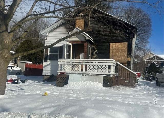 Property at 231 E 5th St, Oswego, NY 13126, 4 beds, 2 baths