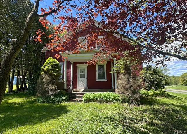 Property at 1401 Utica St, Whitestown, NY 13424, 4 beds, 2 baths
