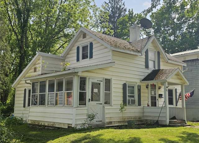 Property at 82 Fitch Ave, Auburn, NY 13021, 2 beds, 1 bath