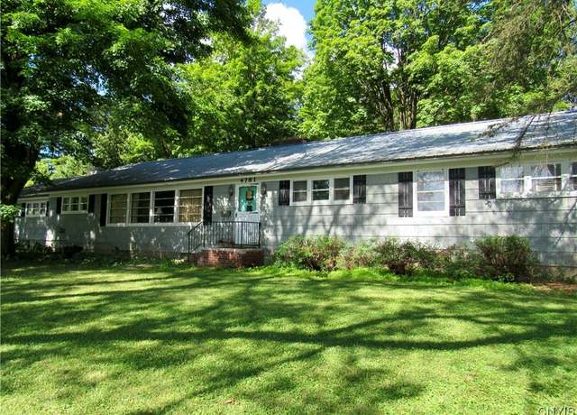 Property at 4819 Lawndale Dr, Onondaga, NY 13215, 5 beds, 2.5 baths