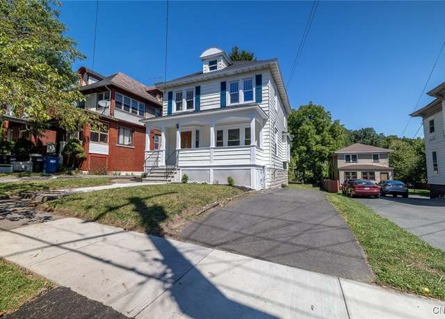 Property at 416 Elm St, Syracuse, NY 13203, 4 beds, 1.5 baths